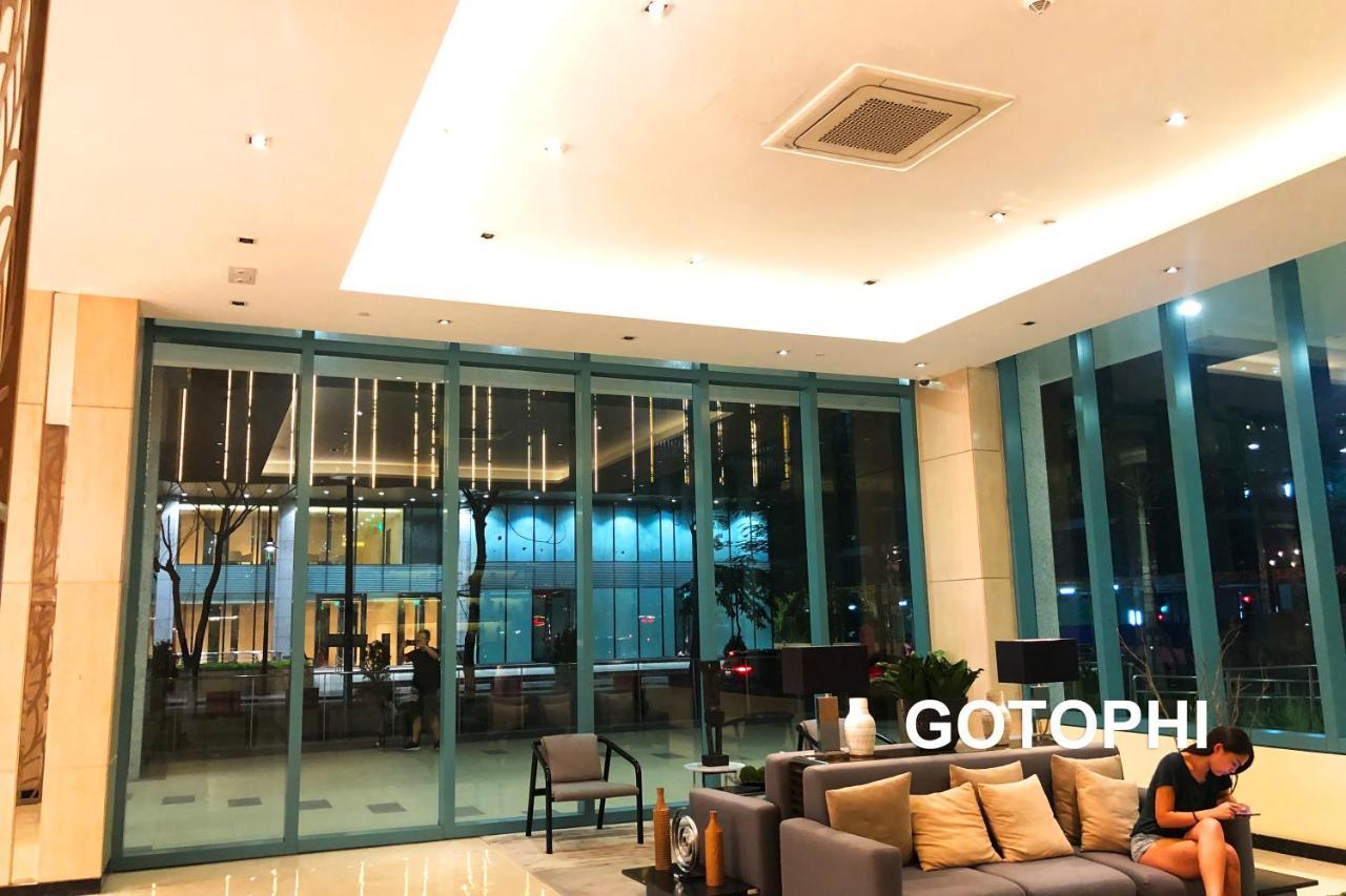 One Uptown Residence 따구익 외부 사진
